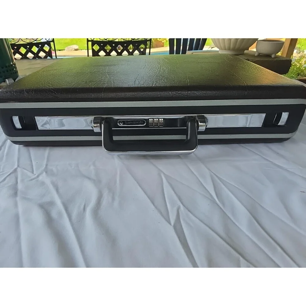 Vintage Samsonite Brown Hard Shell Briefcase Attache Organizer Combo Lock